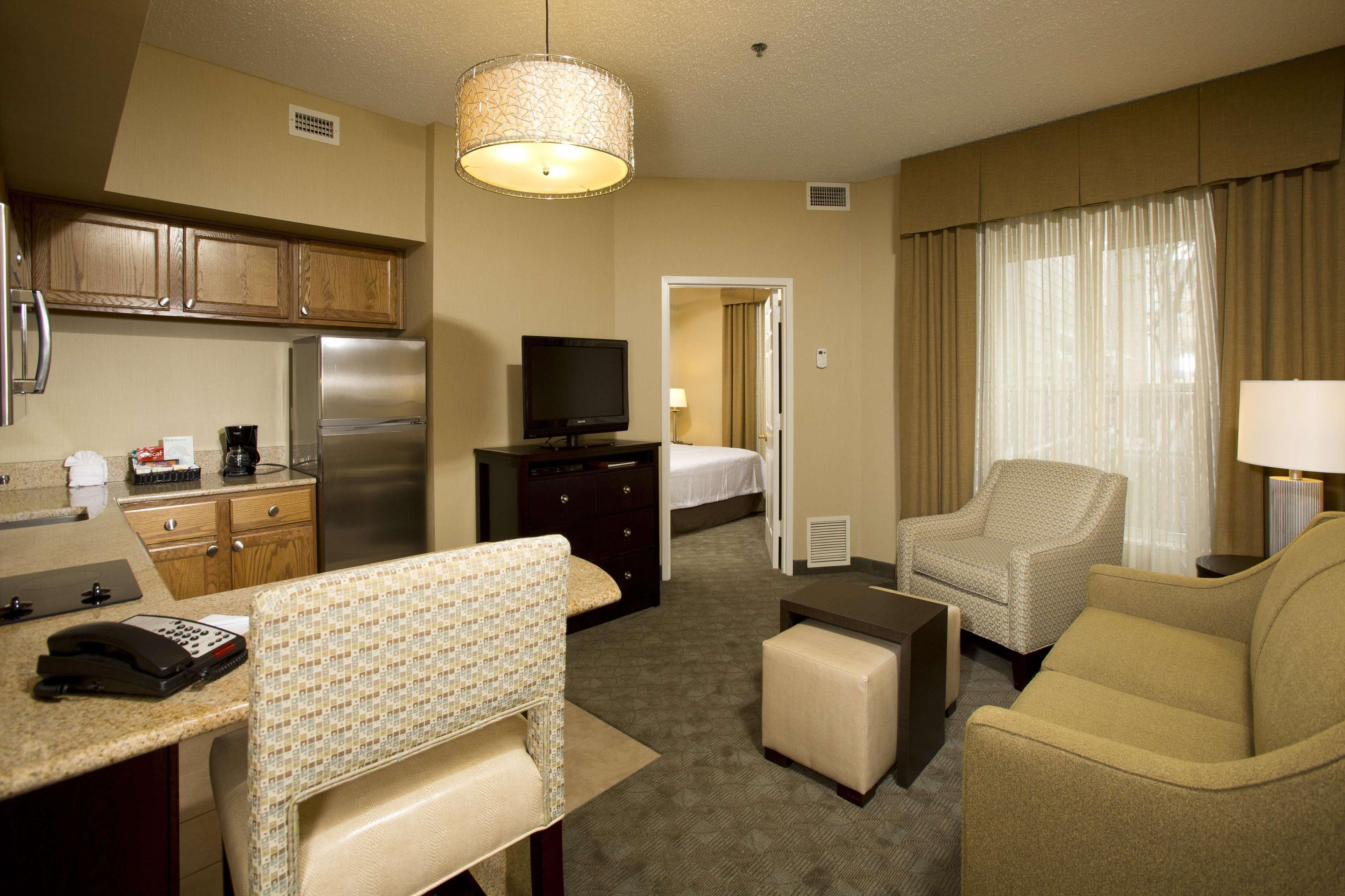 Homewood Suites By Hilton Alexandria Extérieur photo