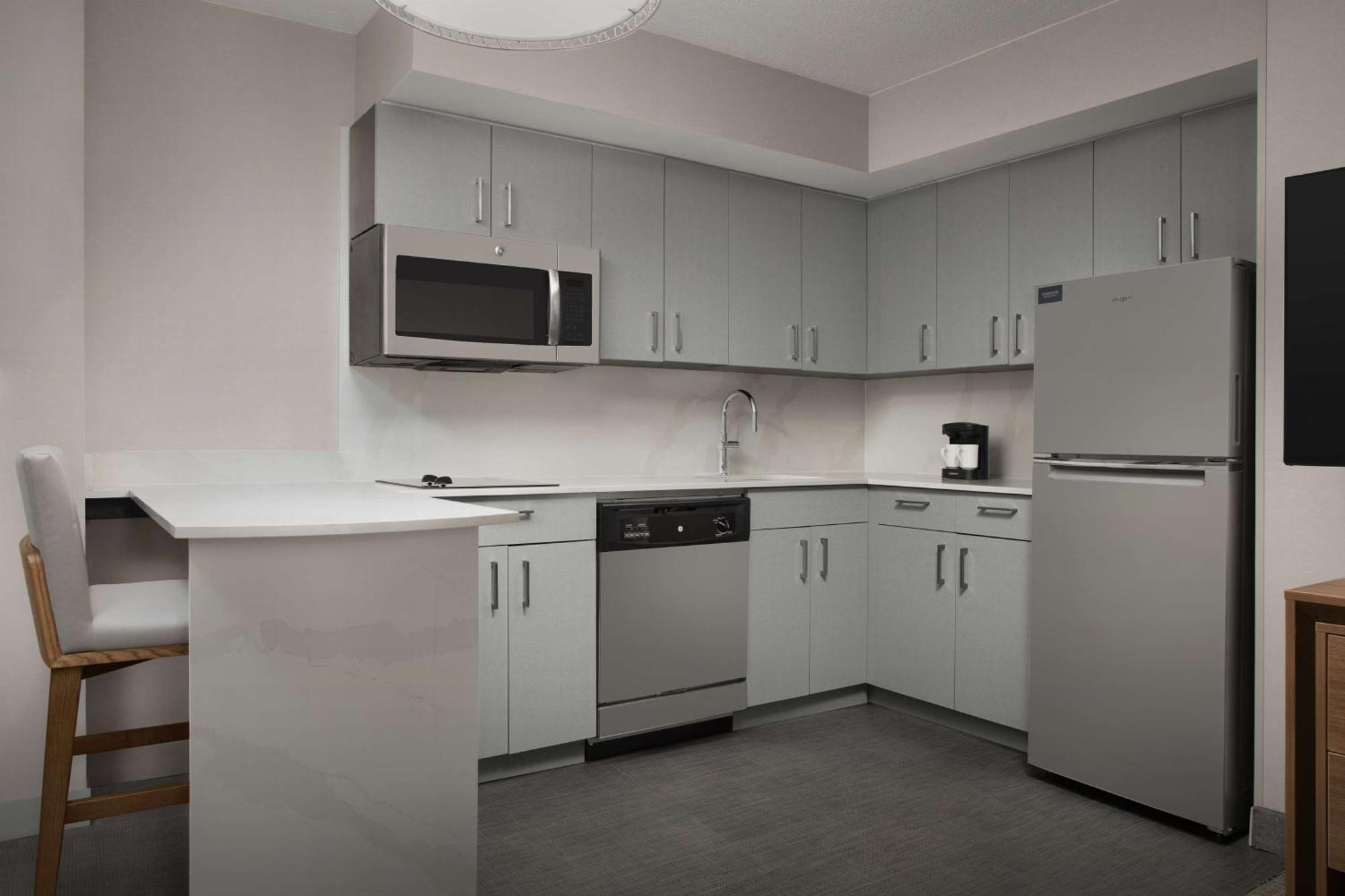 Homewood Suites By Hilton Alexandria Extérieur photo