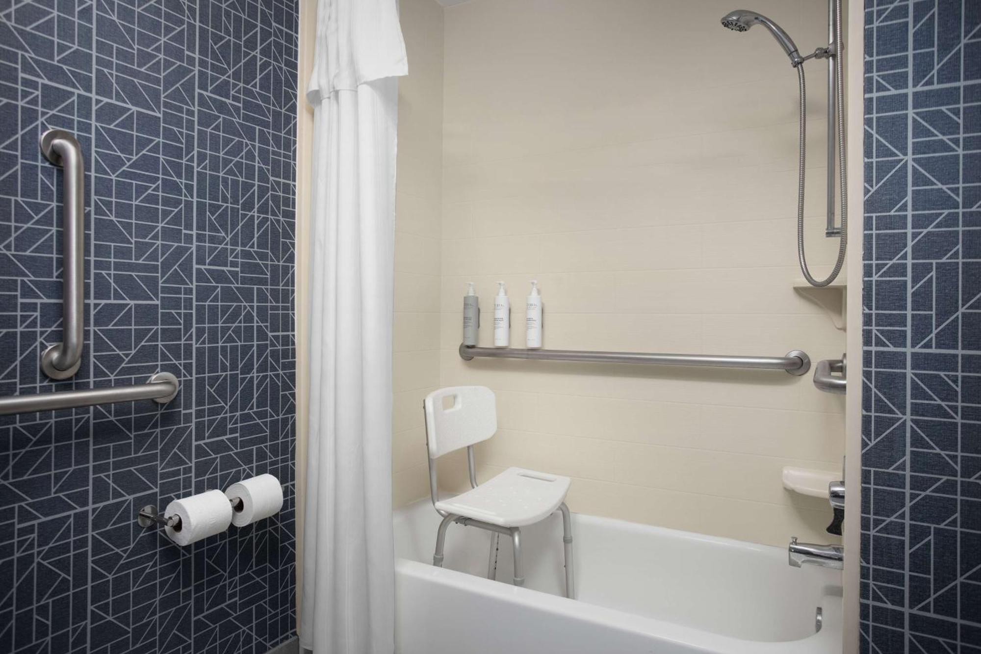 Homewood Suites By Hilton Alexandria Extérieur photo