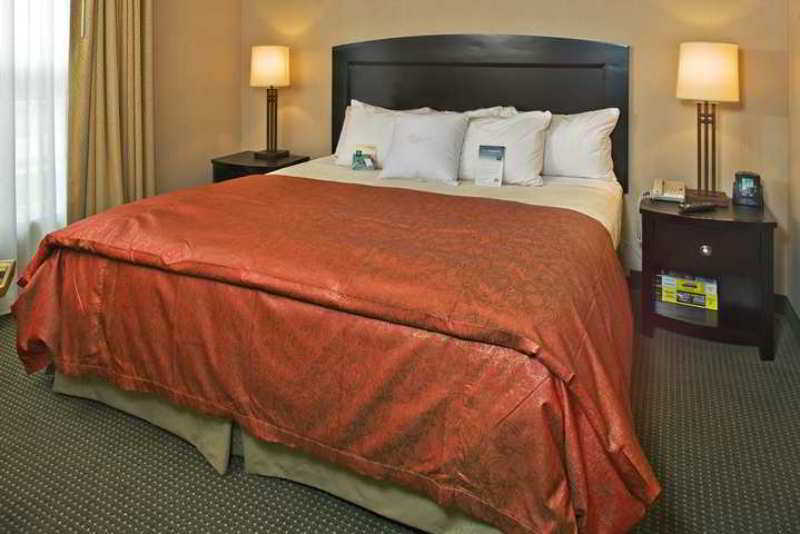 Homewood Suites By Hilton Alexandria Chambre photo